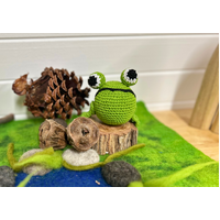 Crochet Tiddalik & Log