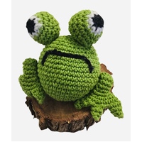 Crochet Tiddalik & Log